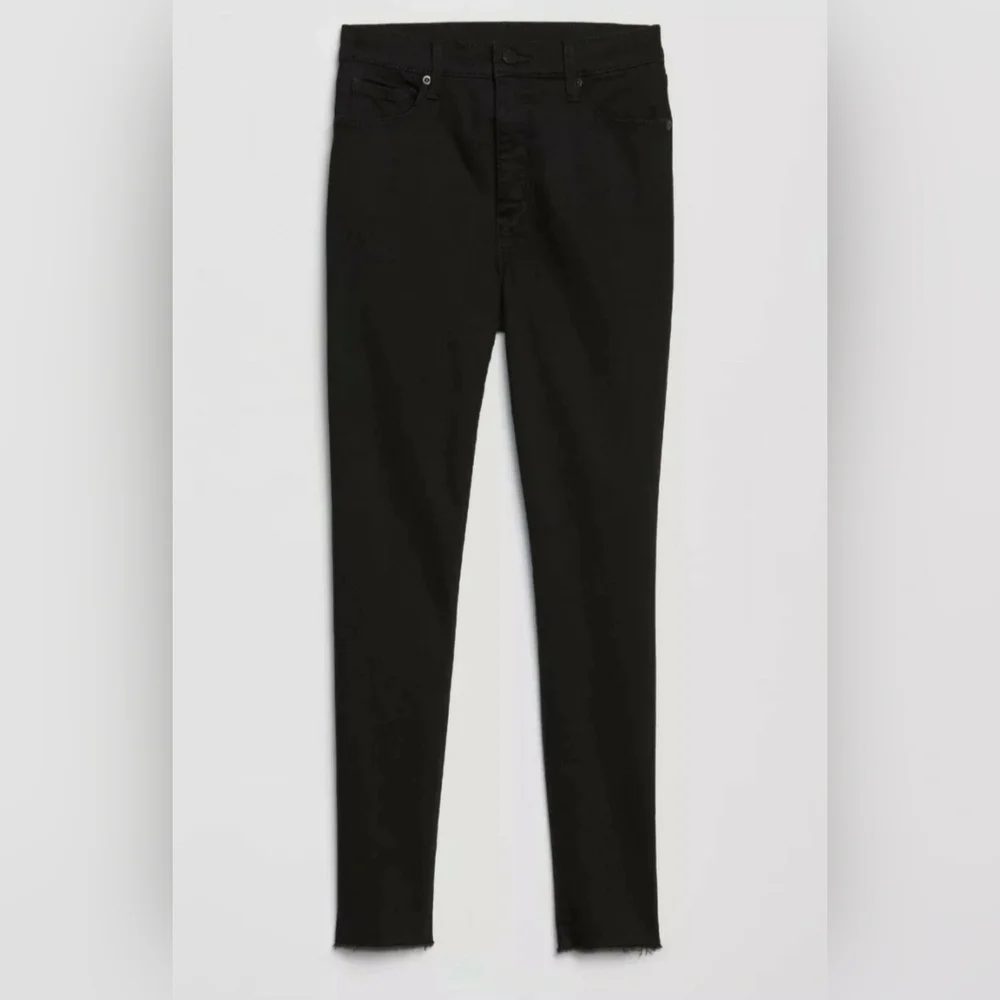GAP High Rise Sculpt True Skinny Ankle Jeans RAW HEM Black Size 26/2 RT$99 NWT